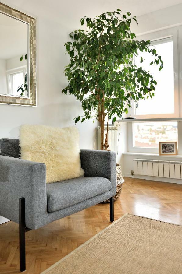 Apartment Myhome Загреб Экстерьер фото